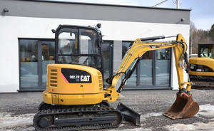 Mini-excavatrice Caterpillar 302.7D CR de 2,67 tonnes avec 3 godets, excavatrice hydraulique compacte à rayon de braquage réduit, à vendre - Product Image 6