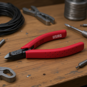 Pince compacte Usag avec bord de coupe à plat pour la découpe et la coupe à plat - Product Image 3