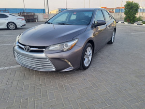 Toyota Camry 2023 coche usado - Product Image 2
