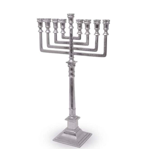 Portavelas de diseño antiguo Seven Branch Silver Menorah Candelabro Portavelas de metal para decoración del hogar y decoración religiosa - Product Image 6