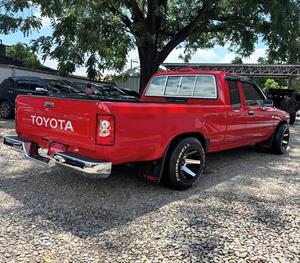 RHD/LHD 1994 T-oyota 22R - Product Image 4