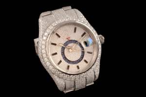 Montre VVS Iced ETA de marque de mode personnalisée, diamant moissanite, acier inoxydable, sertissage pavé, boîtier numérique, or blanc/argent, verre - Product Image 3