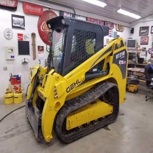 Gehl RT210 Yellow Compact <b>Track</b> Skid Steer Loader Diesel 75KW with High Load Moment Bucket for Construction Material Handling - Product Image 6