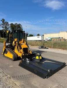 Retroexcavadora y Cargadora Frontal JCB 1CXT con Dirección Deslizante en Venta con Mini Rueda de Alta Eficiencia - Product Image 6