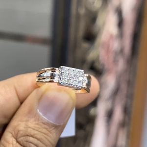 แหวนเพชรสุดหรูสีทอง14K & 18K เหมาะสำหรับงานแต่งงานครบรอบหรืองานหมั้น - Product Image 3