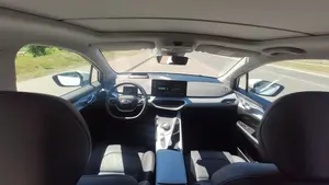 G I I L Y GIOMETRY C SUV AWD 2022, Batería de Litio de 110 kWh, Techo Solar Panorámico, Asientos de Cuero - Product Image 4