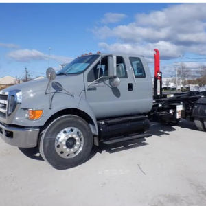 RECÍEN LLEGADOS: Camionetas Ford F-750 Super Duty Diésel Usadas en VENTA, LISTAS PARA ENVIAR - Product Image 1