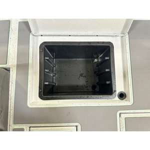 Pièces et accessoires de drainage de cale pour bateau de pêche en aluminium 2025 Xpress H18C - Product Image 1