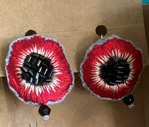 Boucles d'oreilles brodées à la main avec des perles, boucles d'oreilles multi-perles personnalisées, bijoux de fête pour femmes au meilleur prix, boucles d'oreilles à perles - Product Image 5