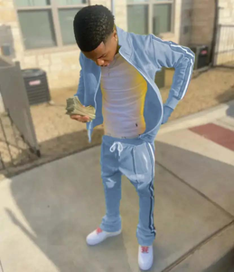 Veste zippée en polyester personnalisée Pantalons de survêtement Jogger Ensembles de survêtement pour hommes Ensemble de deux pièces pantalons de survêtement et veste à rayures latérales - Product Image 6