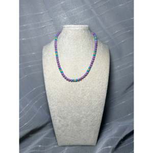Collar Navajo con Cuentas de Piedras Variadas y Plata de Ley, Obra Coleccionable Cultural - Product Image 1