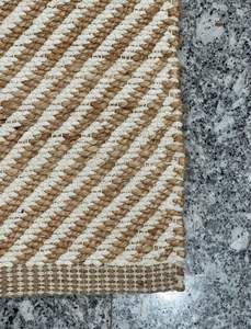 Alfombra de Yute Natural Tejida a Mano, Beige con Rayas Blancas, Tejido Plano, Antideslizante, Apta para Mascotas, Gruesa, Ecológica, Moderna, para el Suelo - Product Image 2