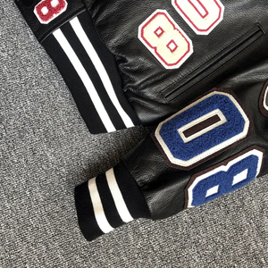 Veste de baseball en laine brodée de roses Oem pour l'hiver 100% avec broderie en chenille Vestes d'université Letterman pour hommes - Product Image 5