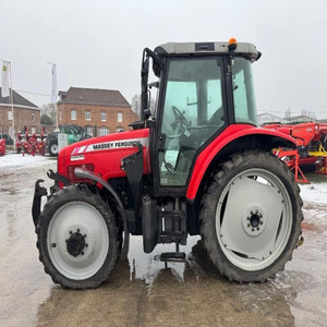 Tracteur à roues Massey Ferguson 5460 d'occasion en bon état avec moteur de 90 CV - Product Image 1