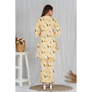 Pantalones acampanados de manga acampanada Kurtis de estilo Alto y Bajo de Fabricante Mayorista indio, Tops informales largos con estampado de hojas amarillas, trabajo de encaje - Product Image 5