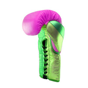 Gants de boxe légers et offrant une protection fiable, avec des détails de couture de qualité supérieure et une finition lisse - Product Image 3