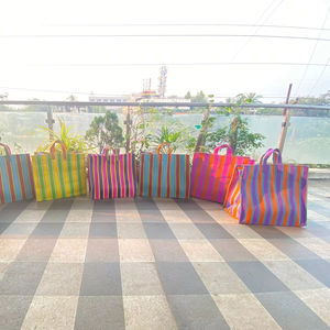 ถุงช้อปปิ้งผ้าไนลอนรีไซเคิลและพลาสติก PP ทอลายทางแบบถักด้วยมือผลิตในตลาดที่เป็นมิตรต่อสิ่งแวดล้อมของอินเดียถุงขายส่ง - Product Image 1