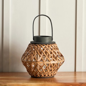 Linterna de ratán para decoración del hogar y uso de exhibición de jardín con aspecto natural perfecto para iluminación festiva interior y exterior de la India - Product Image 1