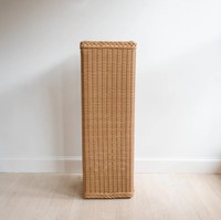 Tendance chaude piédestal rond tressé moderne Vases en rotin faits à la main urne en rotin décorative pour la maison et piédestal OEM acceptable au Vietnam
