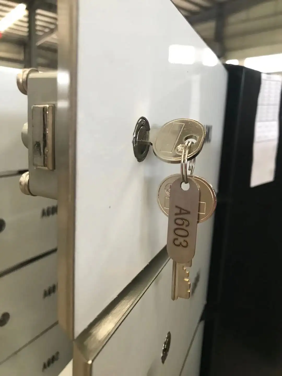 दोहरी चाबी ताला धातु स्टील सुरक्षित जमा बॉक्स ताला JZ-02 ग्राहक कुंजी और गार्ड चाबियाँ के साथ प्रमाणित सुरक्षा ताला