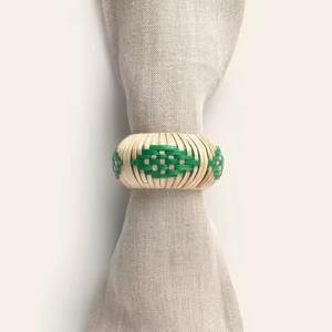 Servilletero de ratán costero hecho a mano, perfecto para restaurantes de playa de resorts insulares y comedores inspirados en la playa - Product Image 5