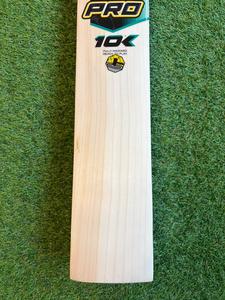 Nuevo Bate de Cricket CA PRO 10K 2026 de Alta Calidad, Hecho de Madera de Sauce Inglés, Completamente Preparado para Jugar, Hecho en Pakistán, Bates de Cricket Personalizados para Béisbol - Product Image 3