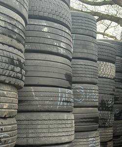 Pneus de camion commerciaux d'occasion Modèle 385/65R22.5 Garantie de 6 mois Exportation depuis Greater Manchester - Product Image 3