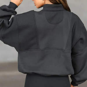 Sweat à capuche pour femme, tissu doux, coupe confortable, logo personnalisé, cordons de serrage pour les voyages en plein air, style urbain et tenues décontractées quotidiennes - Product Image 2