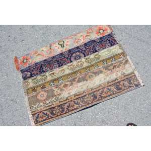 Alfombra Turca Vintage Beige de 2,5x3,3 pies, Lana Hecha a Mano, Diseño de Retales Rectangulares de Área Grande para Pasillo, Respaldo de Látex, Modelo de Habitación - Product Image 4