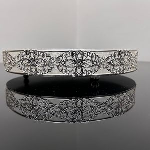 ถาดเงินเยอรมันทำด้วยมือทรงกลมทำจากโลหะคุณภาพสูงถาดเยอรมันสำหรับตกแต่งบ้านและตกแต่งของขวัญ - Product Image 5