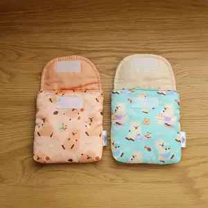 KiKi QUOKKA elegante bolsa compacta Hapi Sweet Treats edición Floral bolsa de nailon con cierre de cubierta para un almacenamiento conveniente - Product Image 3