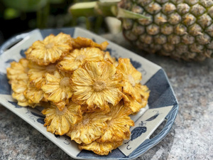 Tranches d'ananas séchées douces du Vietnam en gros pour les industries agroalimentaires, emballage en vrac pour les chaînes de distribution de snacks - Product Image 5