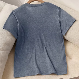 เสื้อยืดคอกลมแขนสั้นสำหรับผู้หญิงผ้าโพลีเอสเตอร์ยืดหยุ่นขนาดเล็กใส่สบาย - Product Image 4