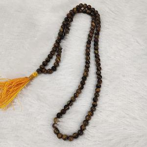 COMPRA AL POR MAYOR COLGANTE DE CRISTAL DE OJO DE TIGRE NATURAL JAPMALA, ECOLÓGICO Y HECHO A MANO PARA MEDITACIÓN, CURACIÓN Y ORACIÓN - Product Image 1