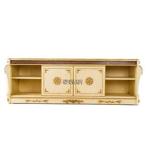 Clásico Mueble para TV de Madera Color Marfil con Detalles Decorativos Dorados - Product Image 2