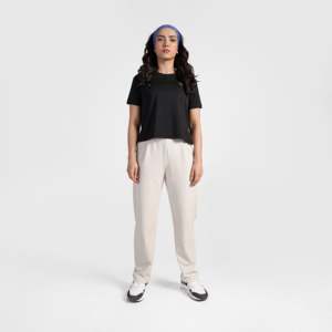 เสื้อยืดโยคะสีดำแม็กซ์ ฟิตเนส - Product Image 4