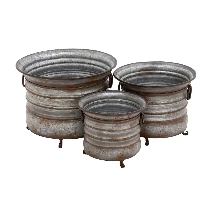New trendy Product Indian supplier round shape Natural finish 3 Piece Iron Pot Planter Set For Indoor Outdoor Gardens Decoration