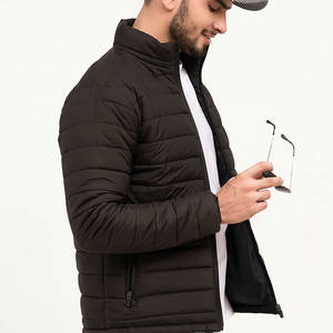 Veste matelassée imperméable chaude noire pour hommes de style fashion veste en duvet matelassée Streetwear d'hiver en gros - Product Image 6