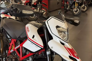 ¡LISTA PARA CONDUCIR! OFERTAS 2026 - Motocicleta Deportiva Ducati Hypermotard 1100 EVO SP en Venta - Product Image 5