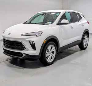 Buick Encore GX Preferred AWD 2024, bajo kilometraje, impecable, con pantalla táctil de 11 pulgadas con Apple CarPlay/Android Auto inalámbrico - Product Image 1