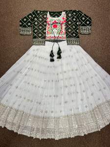 Tissu Georgette spécial pour femmes, 2 occasions, choli lehngha, avec broderie, travail à manches longues, koti, à bas prix - Product Image 4