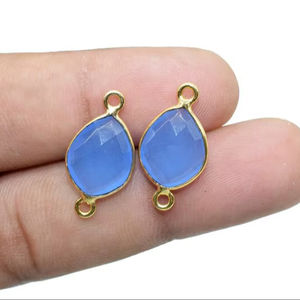 925 Plata de Ley 9x12mm Calcedonia azul natural Checker Cut bisel Chapado en oro Single Loop Link Charm Connectors - Product Image 1