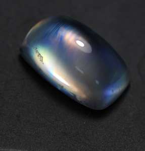 Piedra Lunar Arcoíris de 7.94 Quilates, Corte Cojín, Gema Suelta, Cabujón de Piedra Lunar, Calidad Premium, Piedra Preciosa de Primera Categoría, Venta al por Mayor OEM - Product Image 1