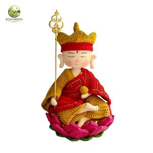 Muñeco de Buda hecho a mano con ganchillo, Buda de la Medicina con túnica roja, estatua con base de loto, figura espiritual. - Product Image 1