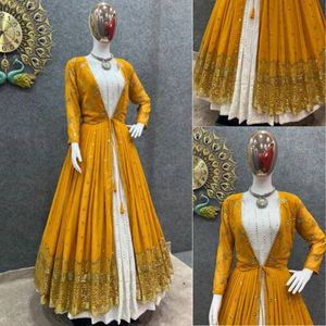 ชุดเดรสงานปาร์ตี้ดีไซน์เนอร์สุดฮิต งานปักเลื่อมหนัก พร้อมเสื้อคลุม สีสวย พร้อมสวมใส่ - Product Image 3