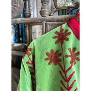 Blazer d'automne pour femmes, style chinoiserie, veste matelassée, broderie florale, velours réversible, vert mousse/scarlet, veste bomber courte en cuir - Product Image 3