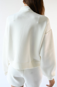 Conjunto de Sudadera y Pantalones Cortos Personalizados para Mujer, Ropa de Estar Informal de Lujo, Tejido de Punto, Cómodo, Color Sólido, Bordado, Transpirable - Product Image 3