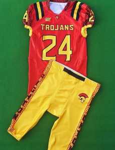 Uniforme de fútbol americano sublimado de alta calidad Nuevo estilo Tallas grandes Venta de la mejor calidad Hecho de material de calidad - Product Image 3