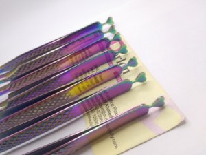 Essential Beauty Tweezers <b>Rainbow</b> Plasma With Heart Shape Design Handle Eyelash Extension Tweezers Custom Logo Lash Tweezers - Product Image 3