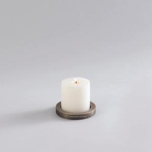 Bougeoir en métal doré antique avec design créatif pour l'éclairage de décoration de table de mariage et de Noël à la maison - Product Image 1